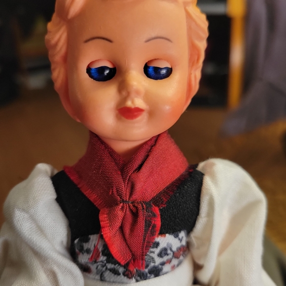 Vintage blinking-eye doll - Picture 6 of 6